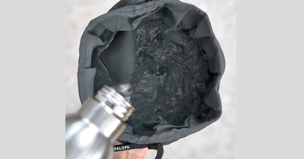 お散歩バッグとの相性！◎「ペットボトルの代わりになる」お出かけ用ドッグボウル特集