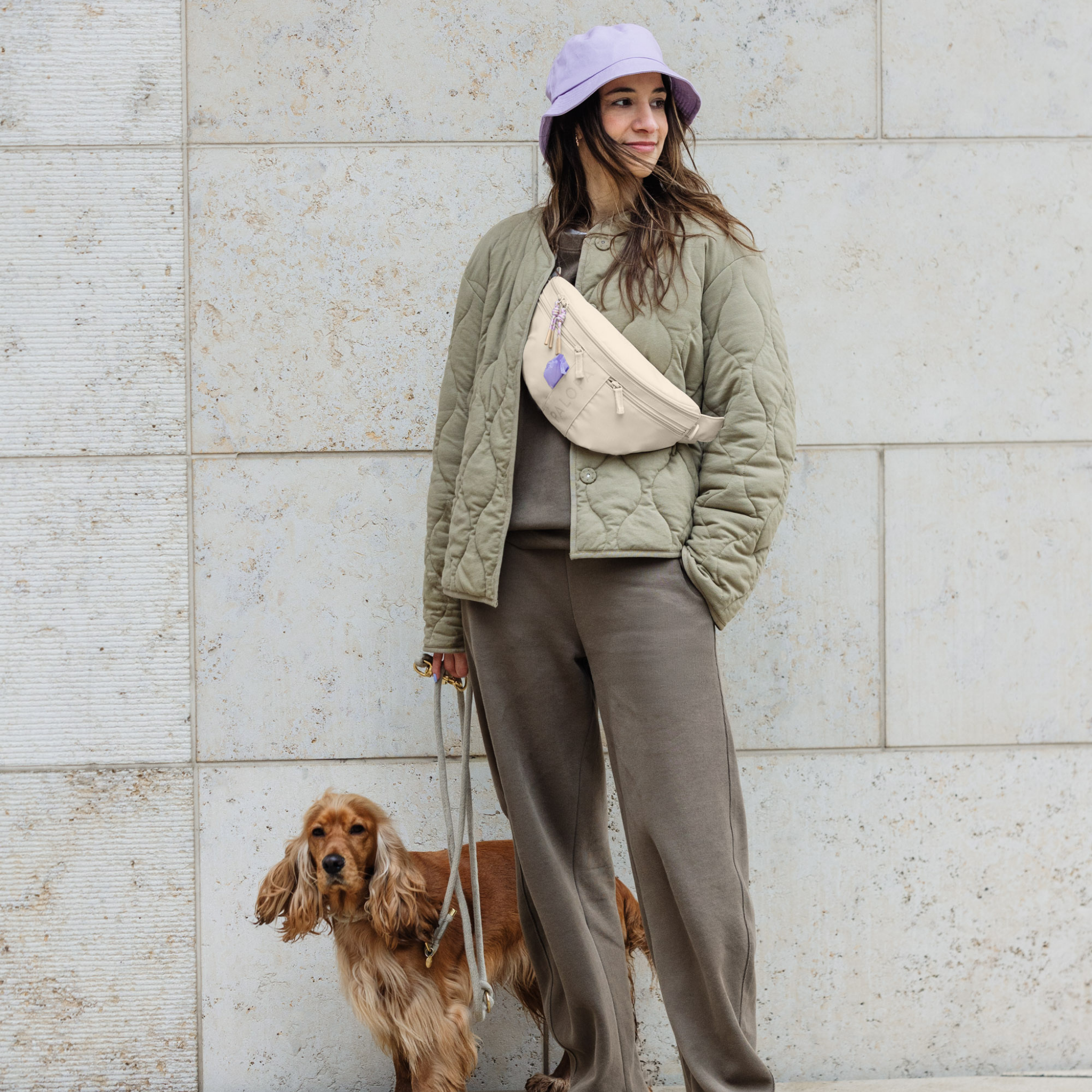 【NEW】Emma（犬のお散歩ショルダーバッグ）- creme